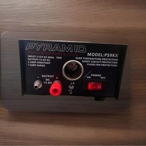 Vintage Pyramid PS9KX Regulated Power Supply, AC-to-DC Power Converter 5.0 Amp